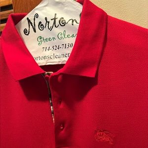 Men’s Burberry polo shirt M
